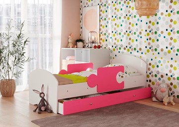 Детская кровать с ящиком и бортиками Мозайка, корпус Белый/фасад Розовый (щиты) в Кемерово
